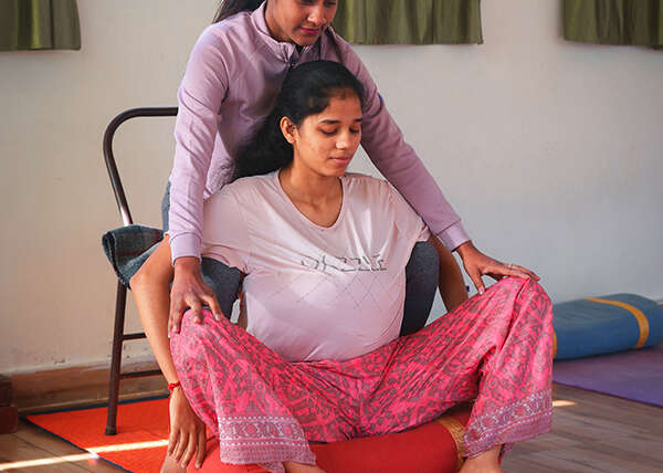 Why You Should Become A Pre-Natal And Post Natal Yoga Teacher In 2025