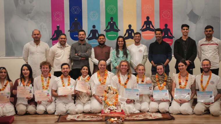 Yoga Alliance Certification Explained for 200 Hours Beginners. 